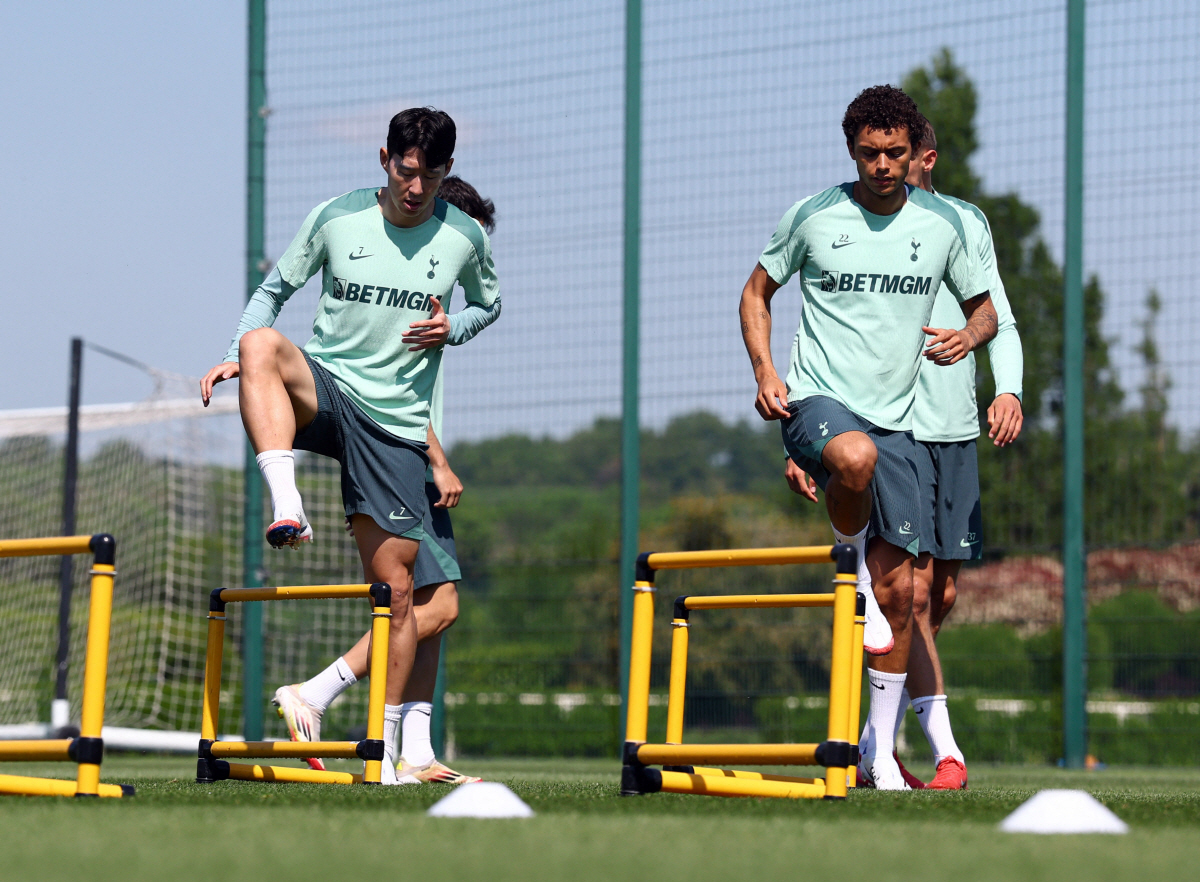 1박2일 직관에 천만원 든다니…'손흥민 출전 전망' UEL 결승, 표 있…