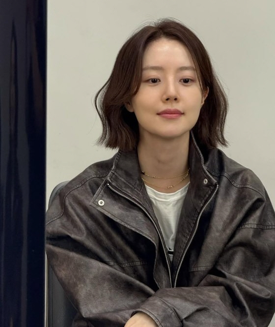 문채원, '김원훈과 19금 연기' 논란 후…"단발 머리로 잘랐어요" [S…