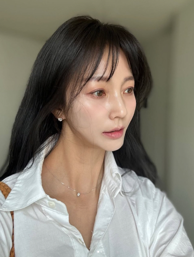 "곧 얼굴 사라지겠네"…안혜경 맞아? 한층 더 날렵해진 비주얼 [SCin…
