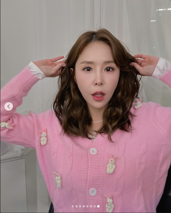 신지, 당당한 눈 성형 고백…"'안 한 게 나아요' 금지"