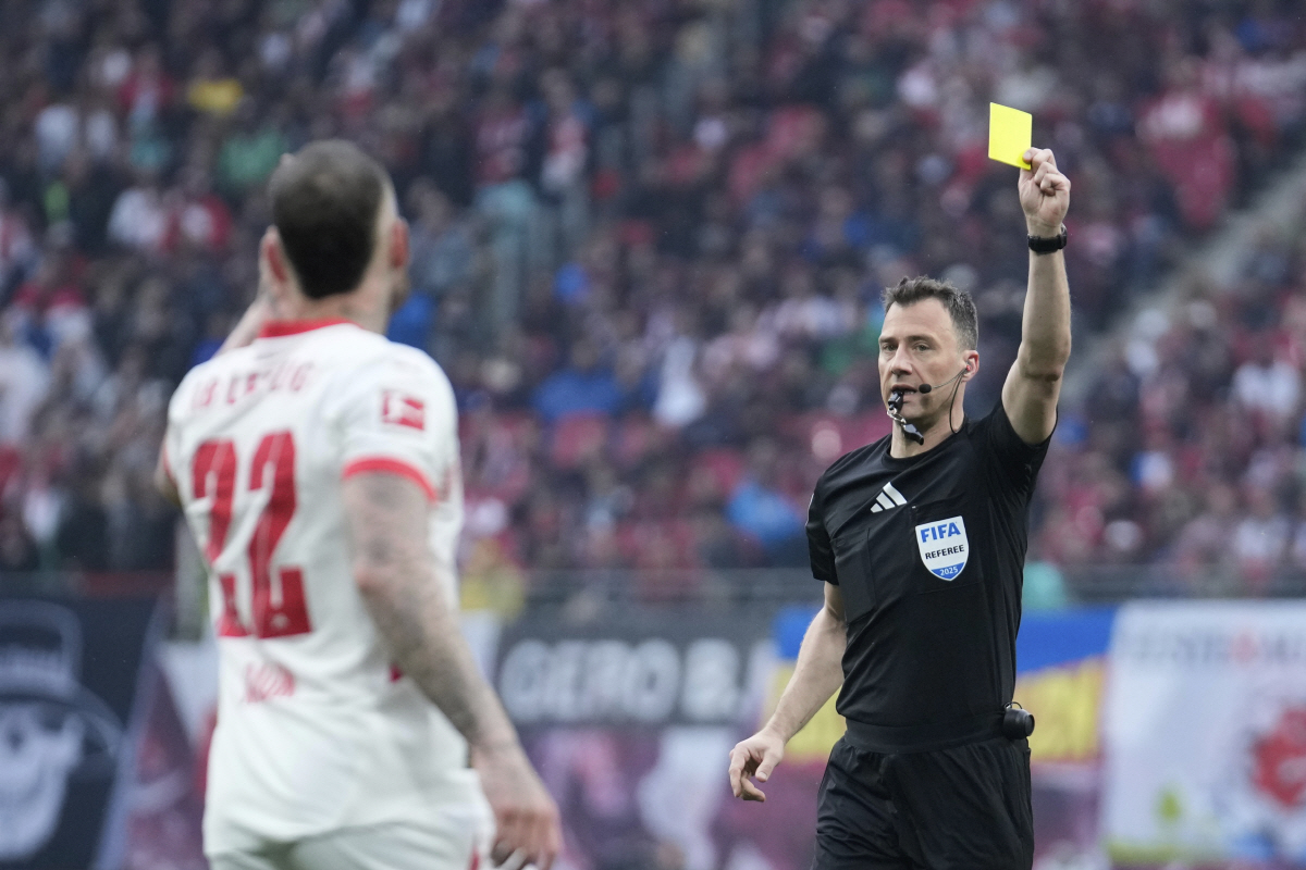 손흥민 UEL 우승 최악 변수 터졌다...'승부조작' 심판이 결승전 주심…