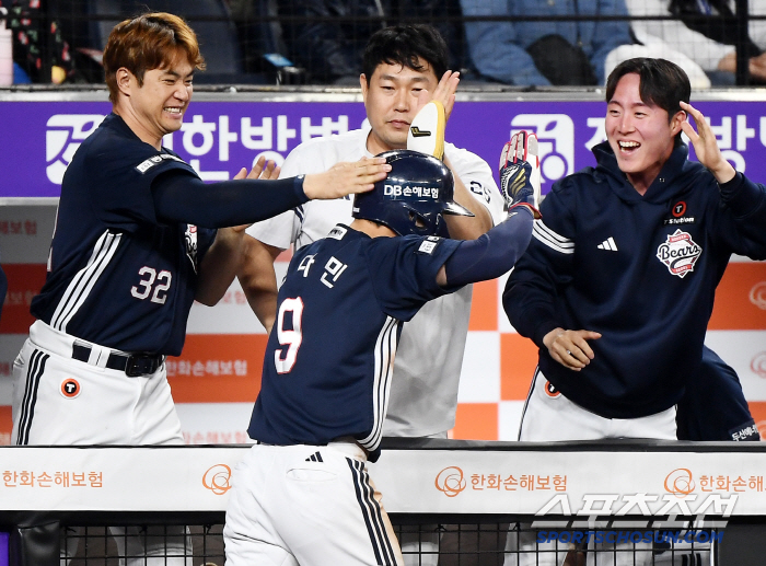 선발 QS→오심 뒤 투런포→실책에 9회말 2사 동점포→연장 결승타…33년 만에 한화 13연승, 두산이 가로막았다 