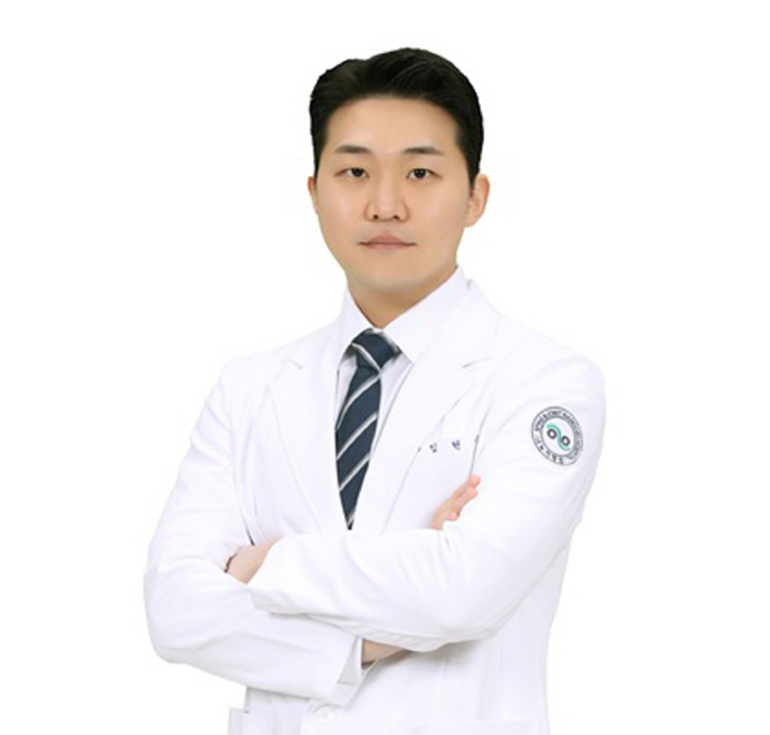 [SC건강칼럼] 취침 시 '만세 자세', 어깨 망치는 지름길