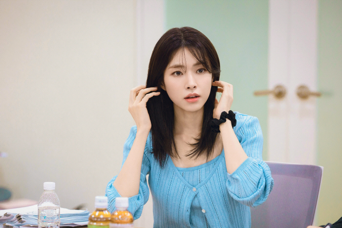 [공식] 복서 출신 조폭 정해인? 이번엔 하영과 '이런 엿 같은 사랑' …