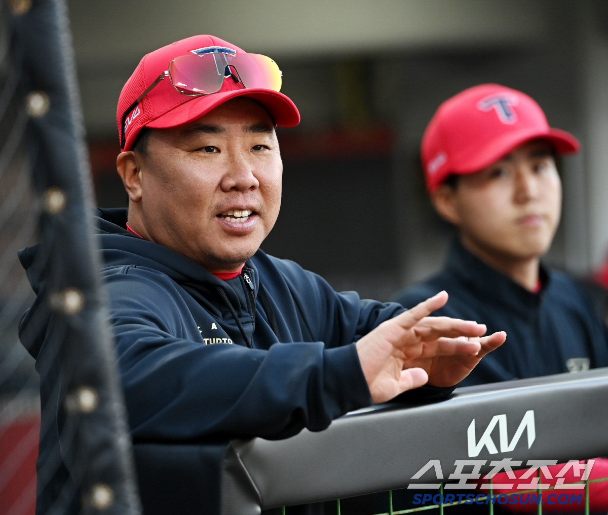 "툭툭 던지는데 146㎞" 토미존 수술 완벽 극복, KIA 천군만마 좌완…