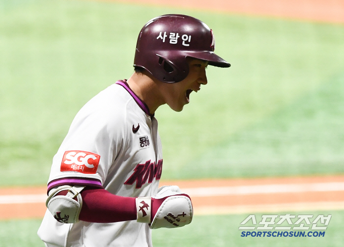 1루에서 넘어졌던 이정후 후계자. '조심조심' 선발제외 "좋았던 타격 밸…