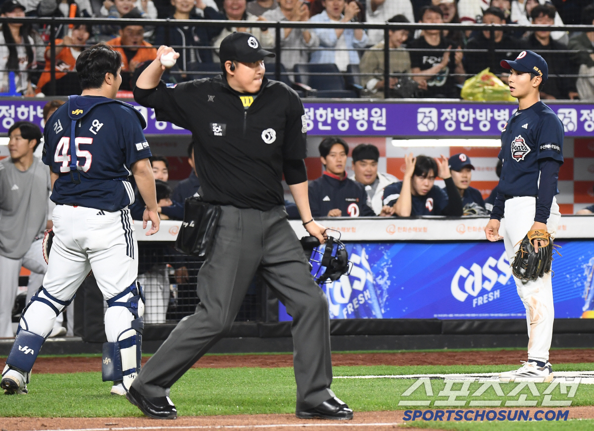 "여기로 지나가"…연장 결승타에도 웃지 못한 2년 차, 확실히 기살려 준…