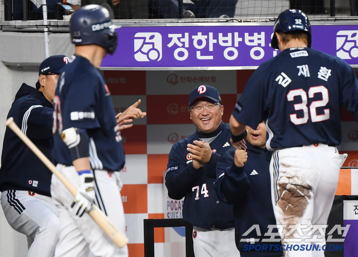 강정호 고액과외 + 2군행 충격 요법까지 → '예비 FA' 김재환 살아나…