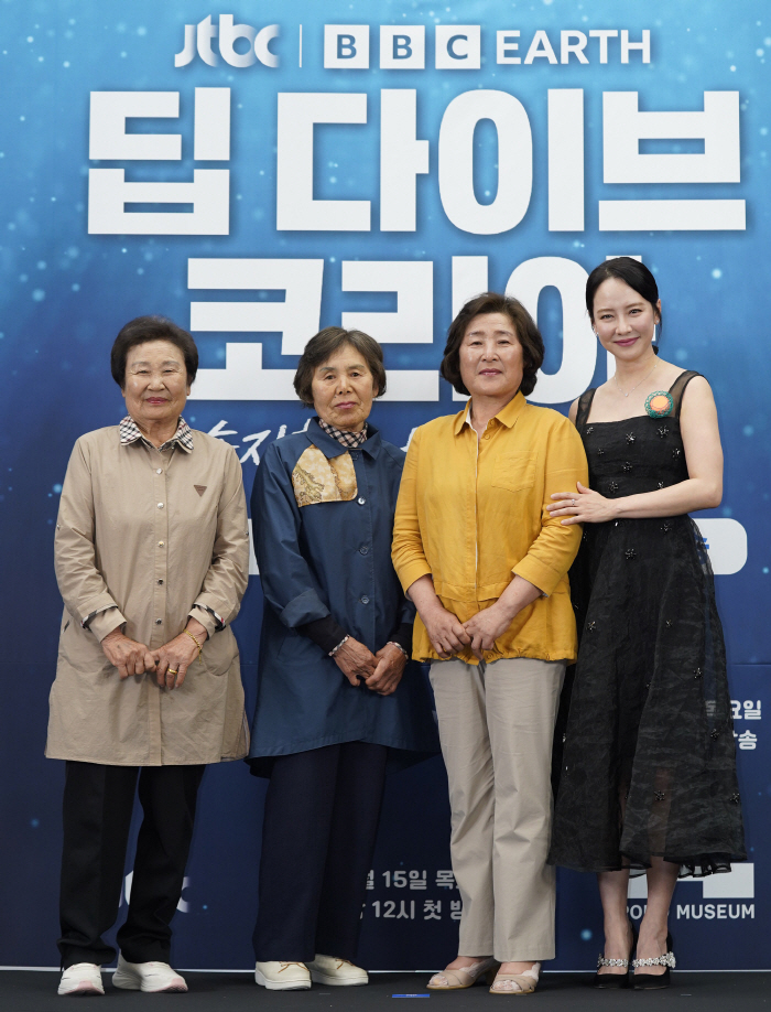 [SC현장] "'폭싹' 흥행 잇고파"…송지효, '딥 다이브 코리아'로 요…