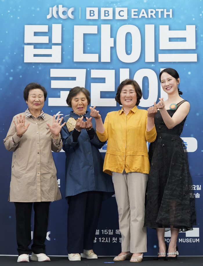 [SC현장] "'폭싹' 흥행 잇고파"…송지효, '딥 다이브 코리아'로 요…