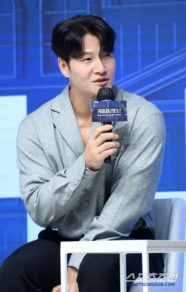 "딸이 美에 있다" "23살이다"..김종국 'LA여친설' 재등장에 '당황…