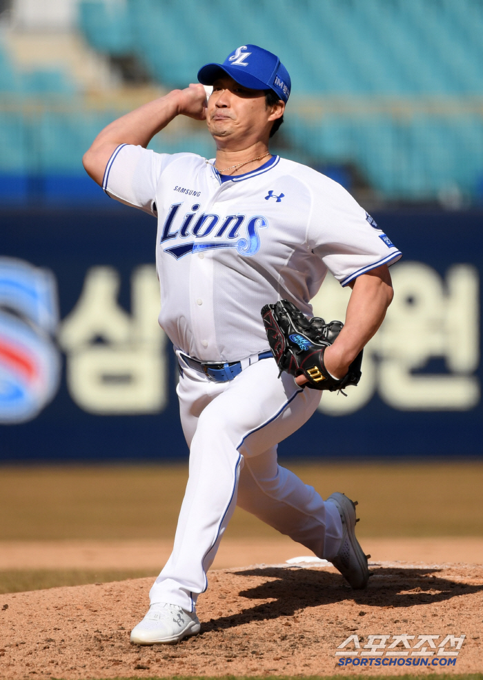 오승환이 돌아왔다...하지만 박진만 감독은 "조금 더 상황 지켜봐야" 왜…
