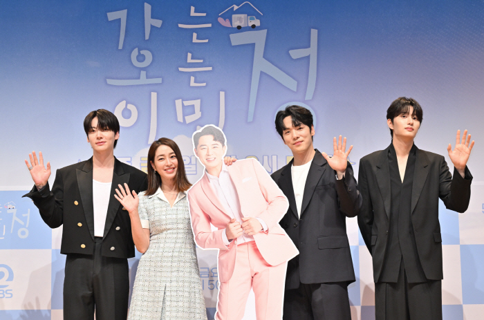 [SC현장] ‘가는정 오는정 이민정’ 6년 만 예능 선택한 이민정, 본명까지 걸었다 [종합]