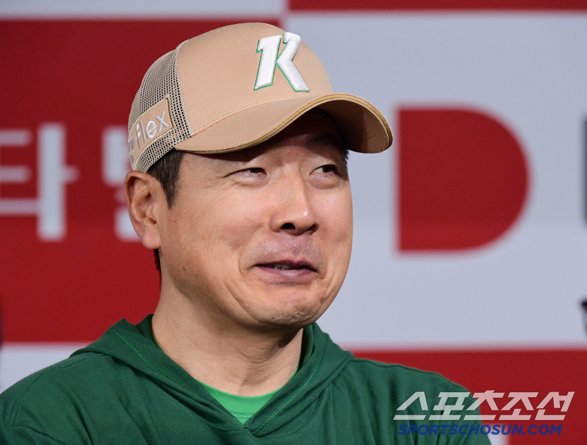 6연패 속 단비 → 낯선 DH 첫 경험…웃음으로 넘긴 사령탑의 복잡한 속…