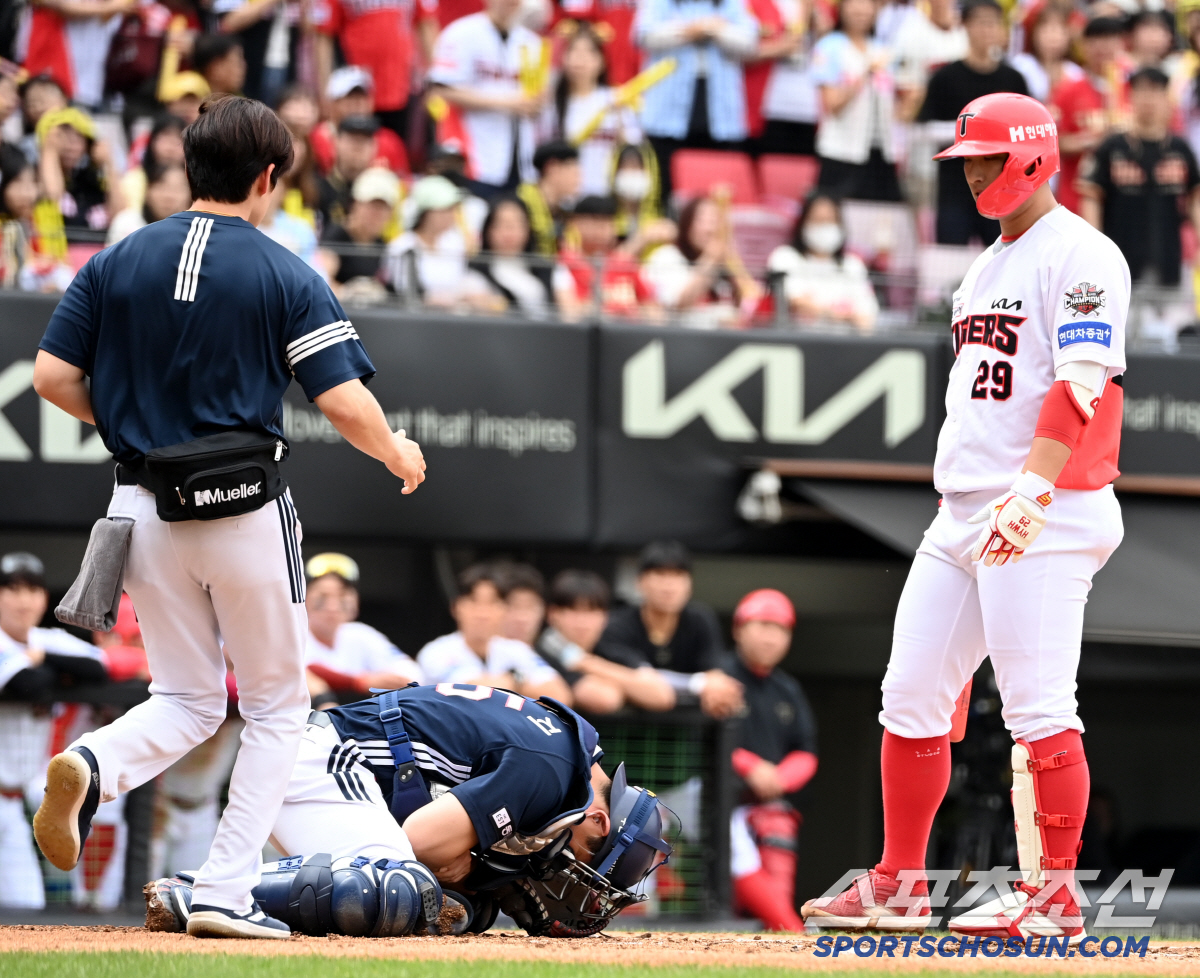 '거길 왜 건드려?' 아픈 곳 쿡 찌른 손가락 공격에 처절한 응징, 김선…