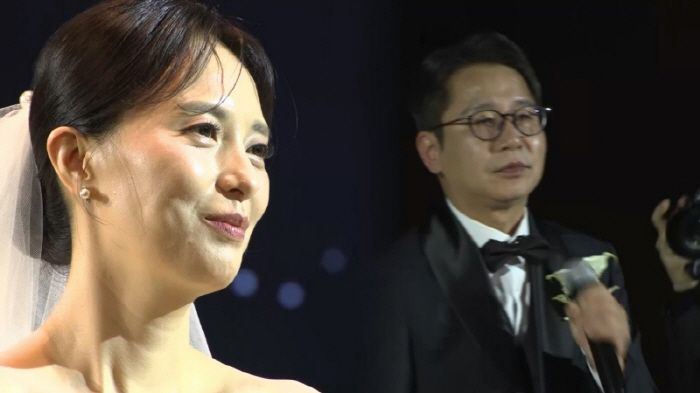심현섭, 54년만 결혼식에 '돈 쏟아부었다'...성대한 식장에 1400명 하객 (조선의사랑꾼)