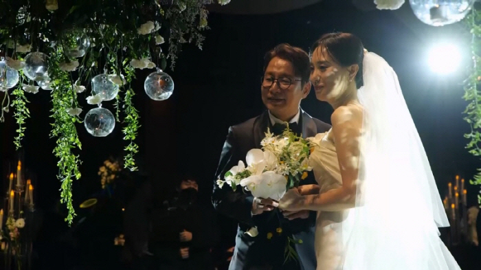 심현섭, 54년만 결혼식에 '돈 쏟아부었다'...성대한 식장에 1400명…