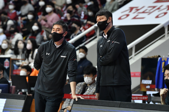'원조오빠' 이상민, KCC 감독으로 새출발한다…수석코치는 이규섭 해설위…