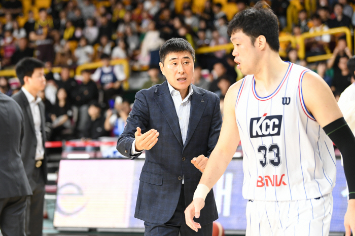 '원조오빠' 이상민, KCC 감독으로 새출발한다…수석코치는 이규섭 해설위…