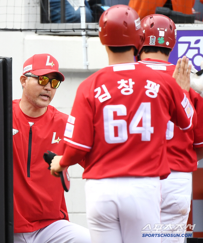 '대기록 희생양 굴욕, 위닝으로 되갚았다' SSG, 한화 완파하며 2연승…