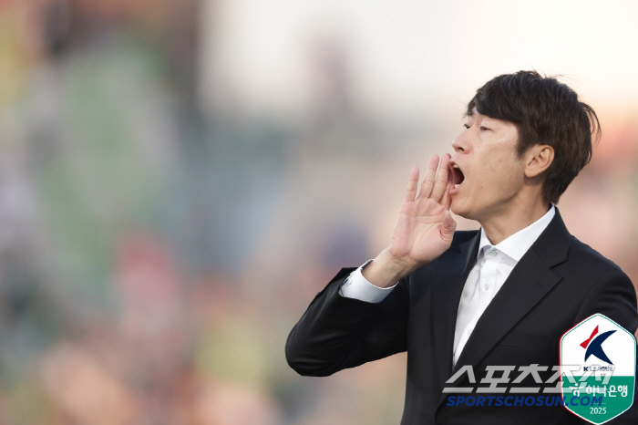 '대전 잡은 샤프볼'김은중 수엡감독