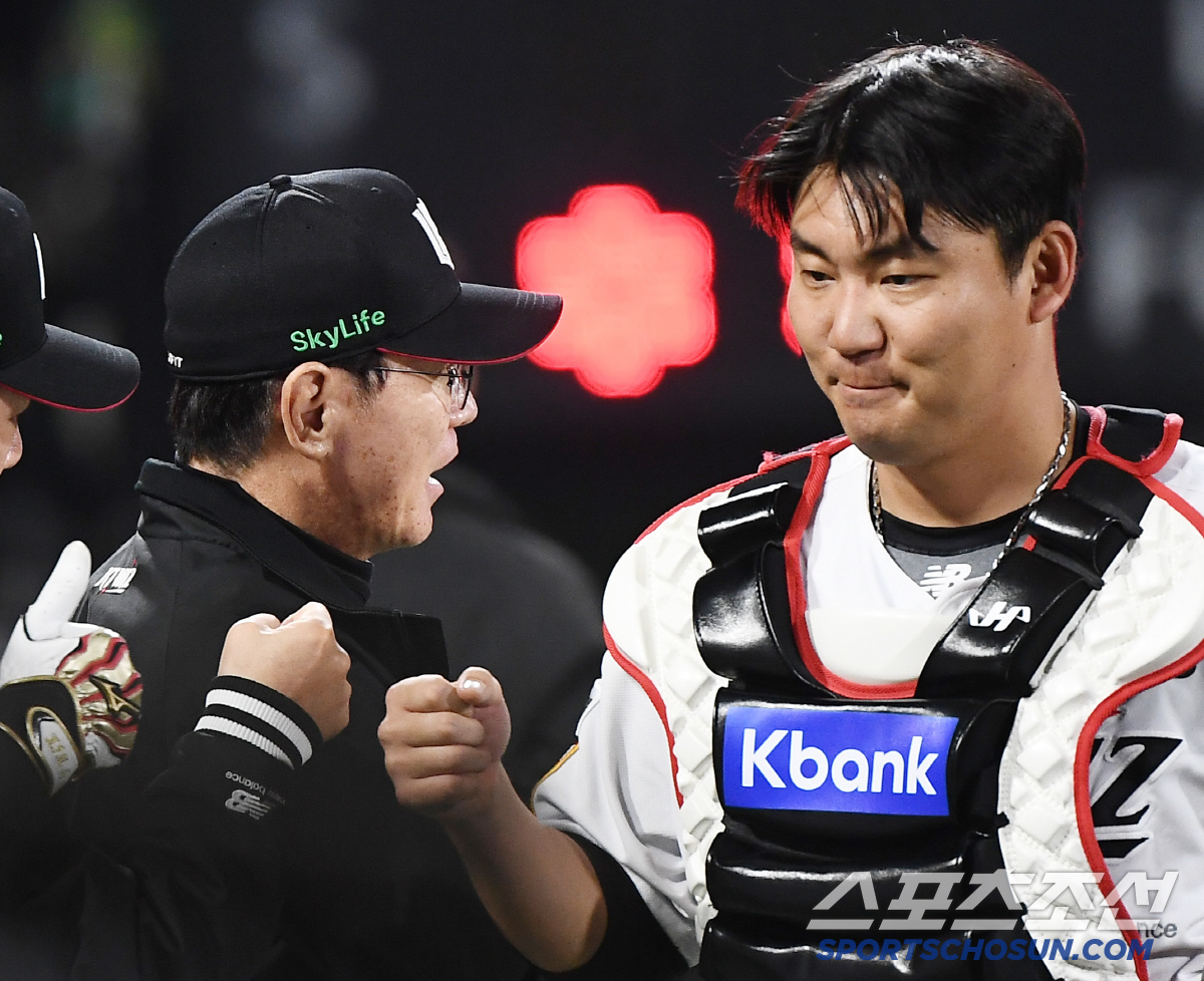 '국내 1선발급' 트레이드 초대박, 리그 불명예 1위인데 도대체 어떻게?…