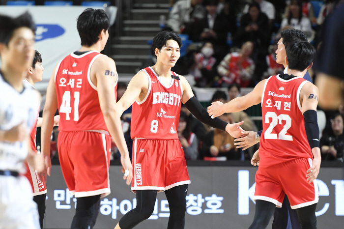 '대어잡아라' KBL FA시장 후끈 달아오른다…총 52명 중 허훈 안영준…