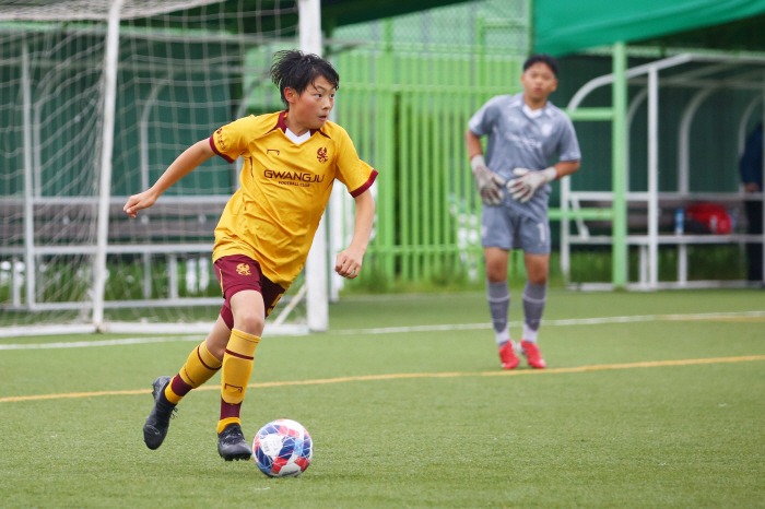 '넥스트 엄지성 꿈꾸는 꿈나무 모여라' 광주, U-12 공개테스트 진행