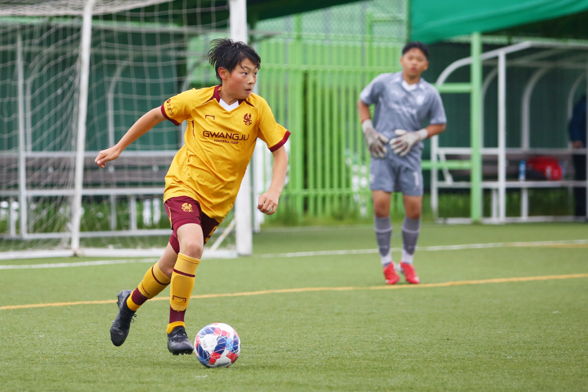 '넥스트 엄지성 꿈꾸는 꿈나무 모여라' 광주, U-12 공개테스트 진행