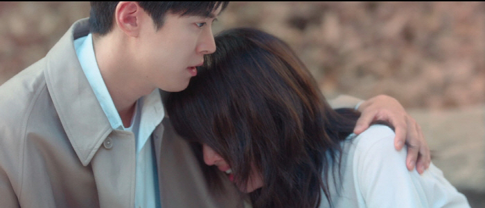 수영, 바람난 남친에 결국 무너졌다 "신부만 바뀐 결혼식" 충격 엔딩(금…