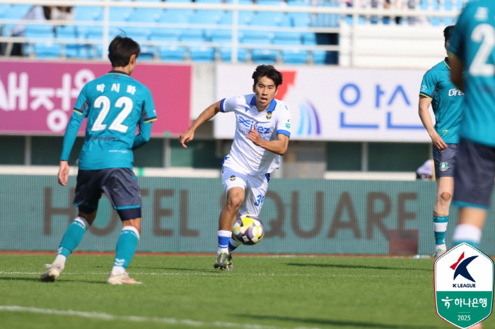 짜디짠 짠물수비→12경기 단 5실점...'7연승' 인천, 공격만큼 압도적…