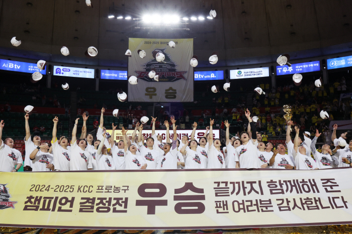우승축포 터뜨리기까지 LG 프런트의 좌충우돌 뒷이야기