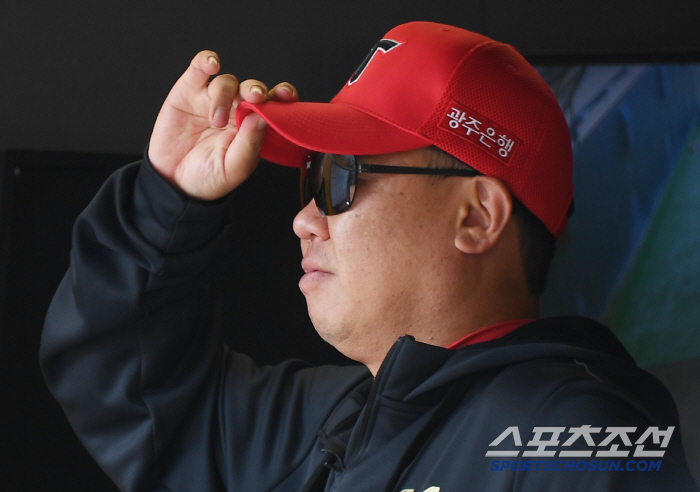 "안 될 것 같다"…열흘 걸린다더니, KIA 위즈덤 언제쯤 볼 수 있나[…