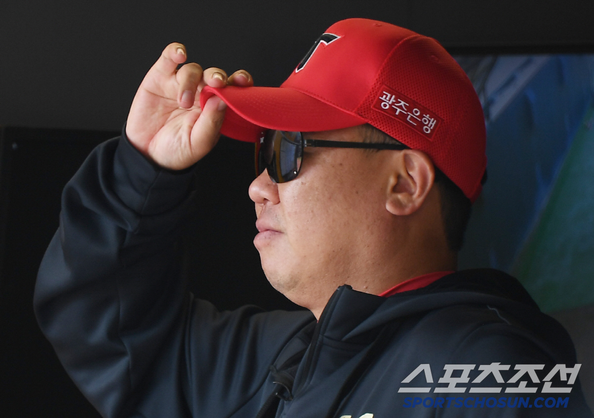 "안 될 것 같다"…열흘 걸린다더니, KIA 위즈덤 언제쯤 볼 수 있나[…
