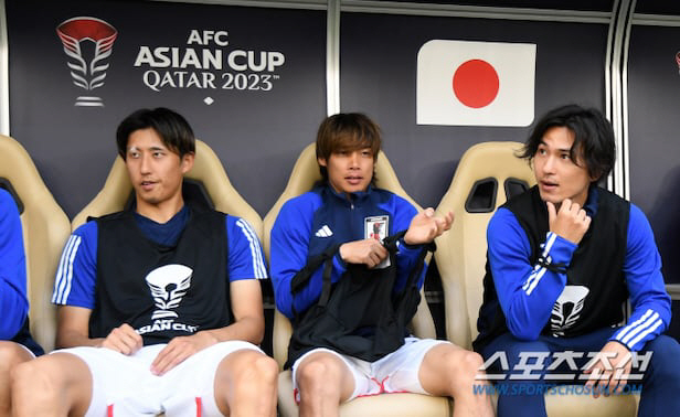 일본 축구 예상 못한 날벼락에 초비상...'에이스 포함' 국대 3명, 초…