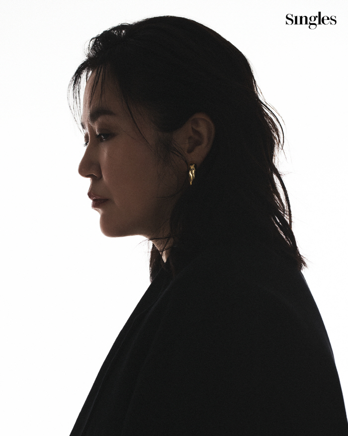 제니 엄마, 화보까지 찍었다…"부자 삶 편승, 천박한 느낌 주려고"