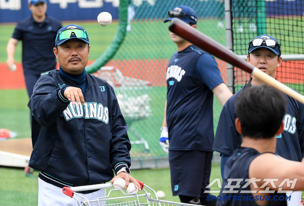 '이런 감독 또 없다' 김휘집 위해 직접 나선 '호부지' 이호준 감독..…