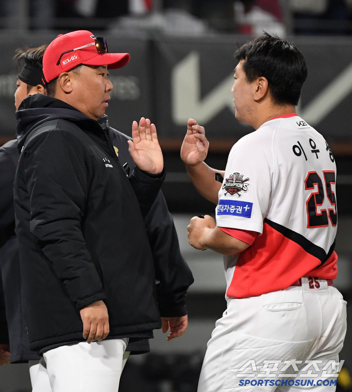 "쫓길 때? 쉬어야죠"…'홈런·타점 실종' 이우성, 왜 이범호 감독은 벤…