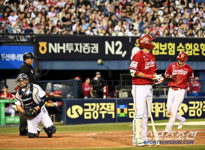 '3강 맹추격' 투타 압도 SSG 4연승 질주, 두산 상대 4전 전승…4…