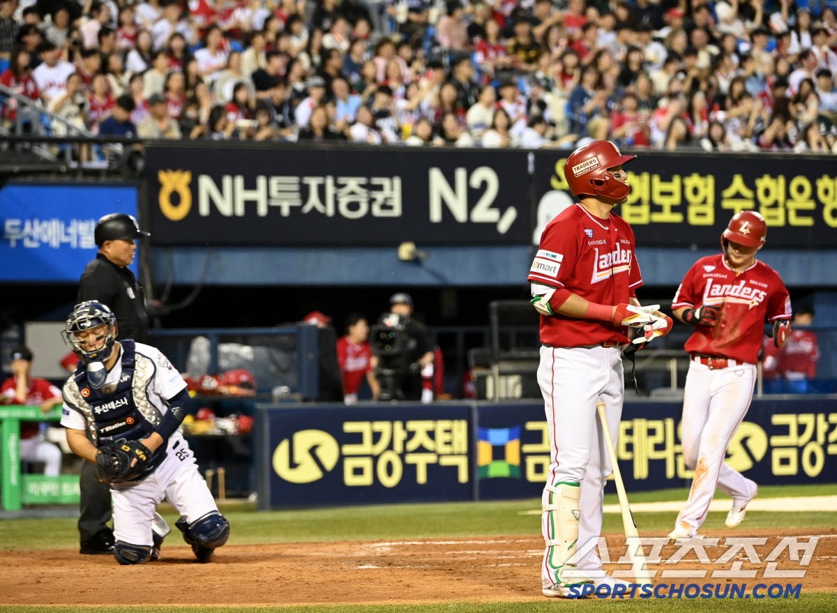 '3강 맹추격' 투타 압도 SSG 4연승 질주, 두산 상대 4전 전승…4…