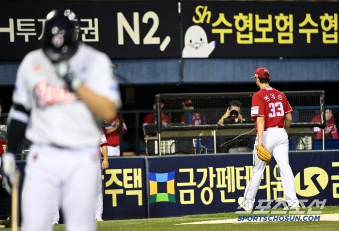'진짜 선발만 고민인가' 06년생 신인 강판 승부수, 그 이후가 문제였다…