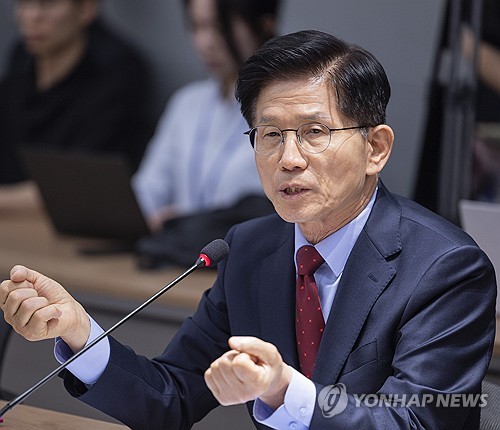 김문수, 의협에 "무조건 사과…의료정책 의사 말 들어서 할 것"(종합)