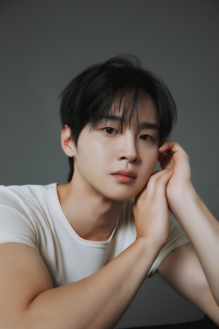 [공식] 장동윤, '브런치카페' 다시 뜬다..'하차' 이석훈 후임 스페셜 DJ