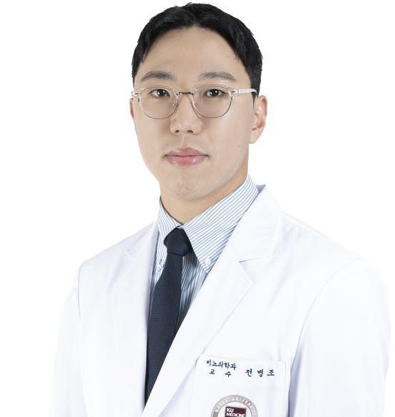 젖은 수영복 입고 있었더니 '요로감염' 발병…성관계 후 세균 유입도 원인