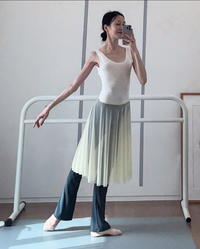 '엄태웅♥' 윤혜진, 운동+러닝 후 한줌 채소가 식단 끝...40대에도 …