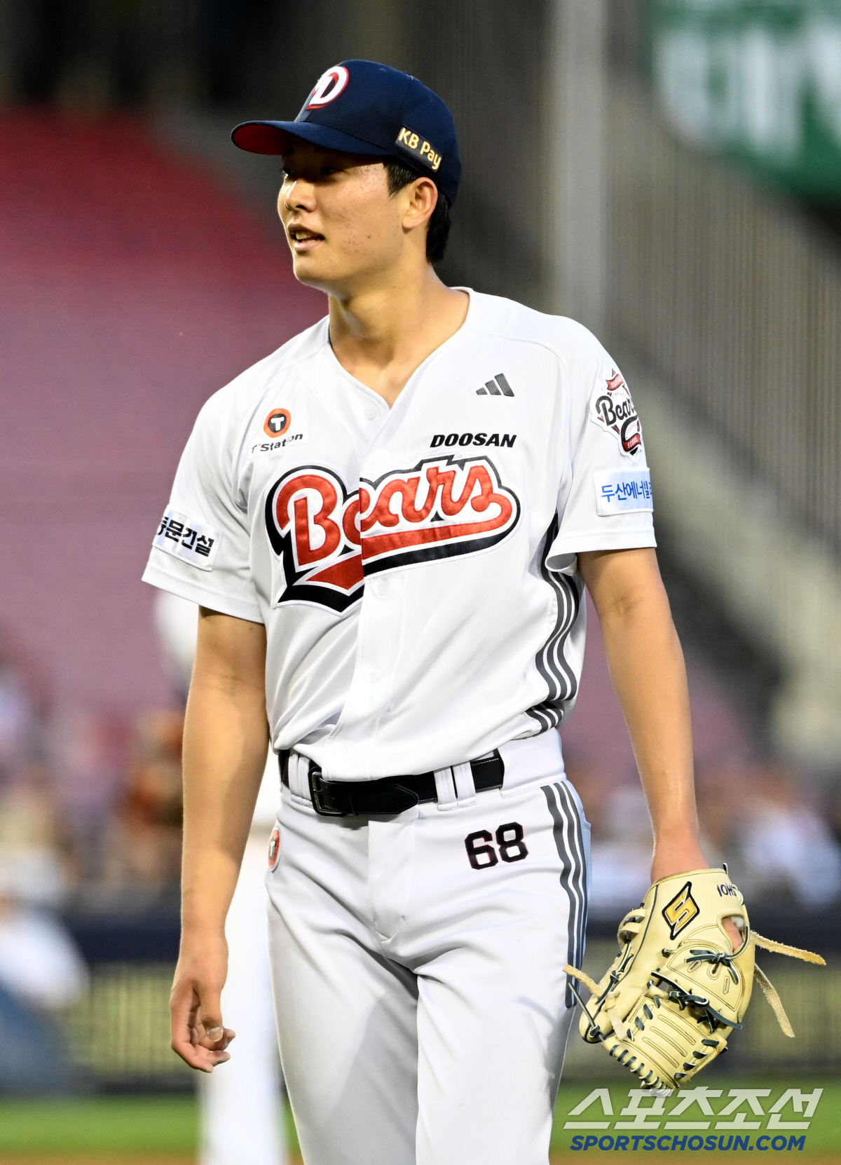 150㎞ 쾅! 수비만 도왔다면…두산 투수 1순위 루키, 기회 또 온다 "…