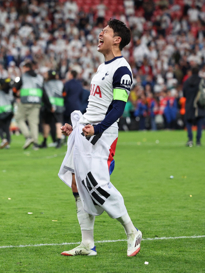 '무관 탈출' 손흥민, 또 우승하러 갑니다...토트넘 최초 역사 만든다 'UEFA 슈퍼컵 역사상 첫 참가'