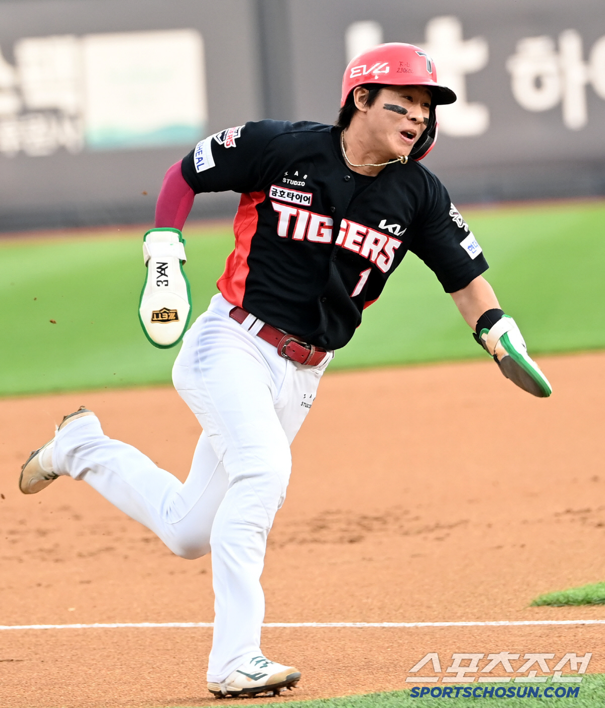 [감독 코멘트] 연패 탈출! 꽃범호, 리드오프 박찬호 극찬 "찬스 만들고…