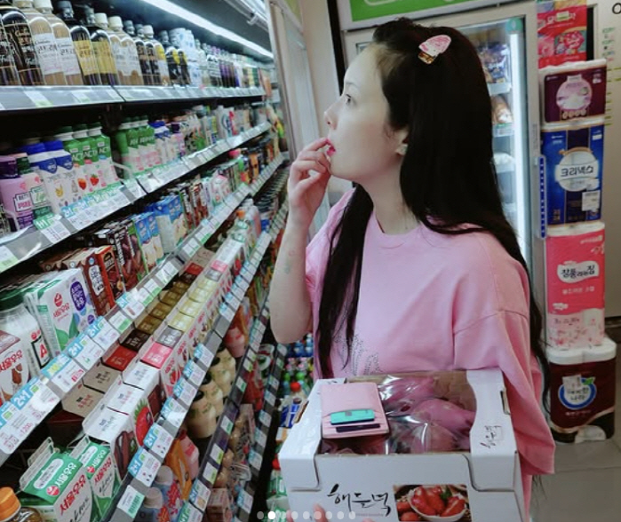 현아♥용준형 '커플 명품백+커플 바이크' 럭셔리 신혼 데이트