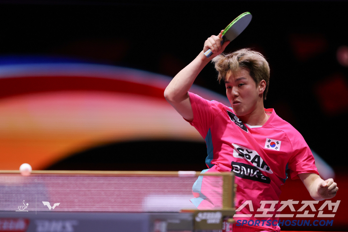 "'안'빌리버블" '파리銅' 돌려세운 '탁구천재'안재현 향한 ITTF의 …